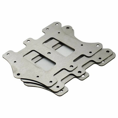 Precisielasersnijden voor de vervaardiging van platen op maat, gespecialiseerd in het stampen van onderdelen voor aluminium en messing