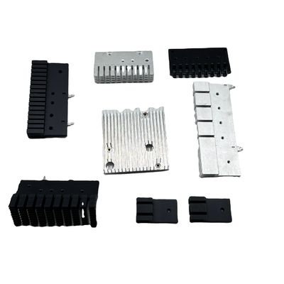 Plaatmetaalfabricage Persoonlijk gemaakt aluminiumprofiel Heatsink CNC-bewerking Aluminium extrusie radiator