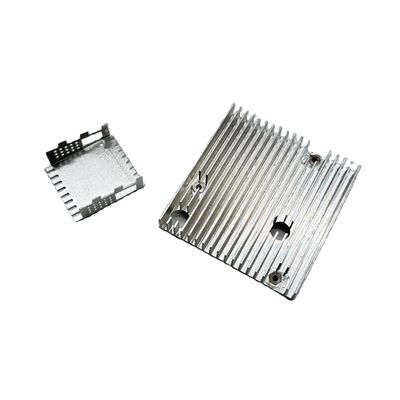 Plaatmetaalfabricage Persoonlijk gemaakt aluminiumprofiel Heatsink CNC-bewerking Aluminium extrusie radiator