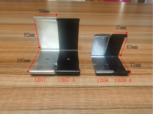 Aangepaste logo Acceptabel C057 Metalen Stempel 65Mn Staal Zink Plating Shipping Crate Clips voor houten kratten